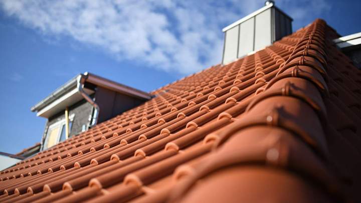 Travaux de couverture, Sète